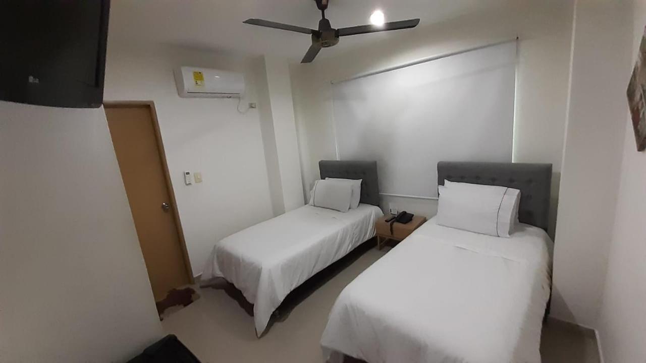 Onoma Hotel Lorica المظهر الخارجي الصورة